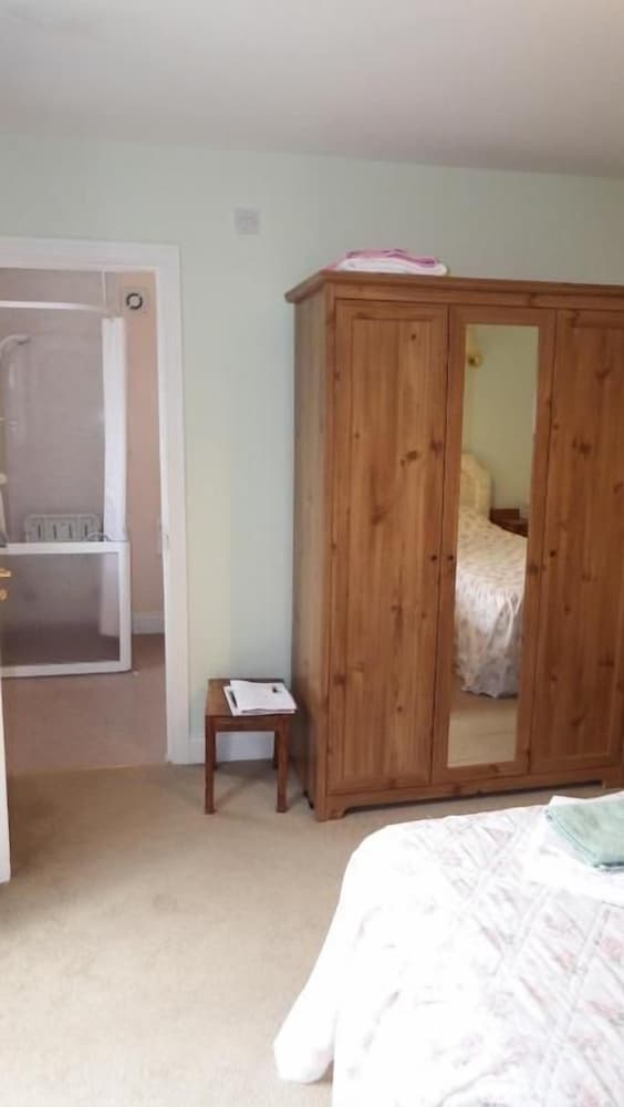 Whitchester Christian Guest House 21/50
