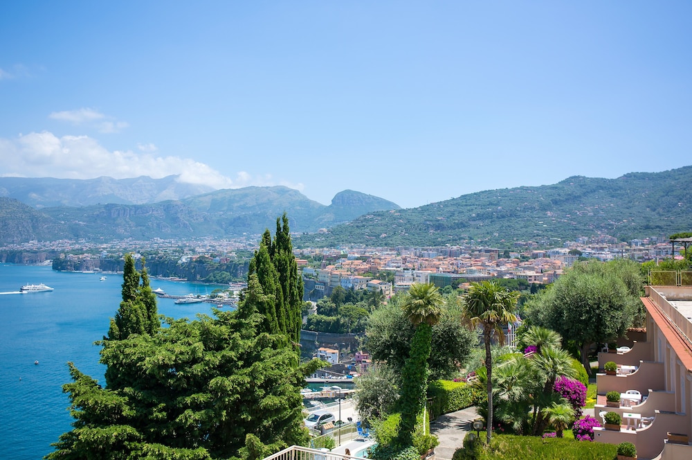 Hotel Miramare Sorrento 53/63