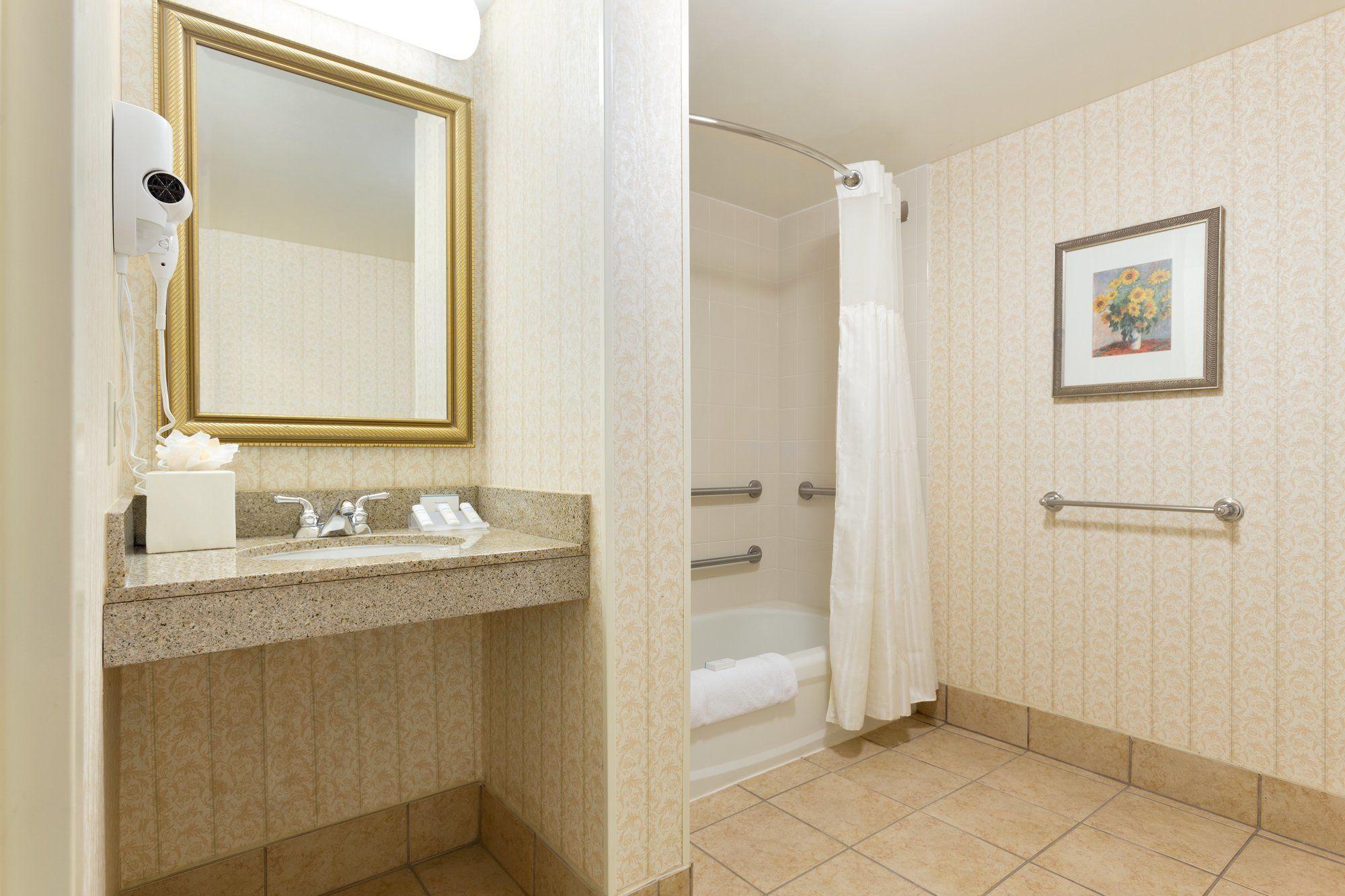 Room, Accessible
