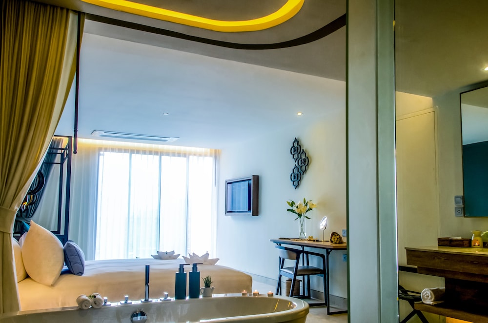 AtEase Phuket Patong 31/82