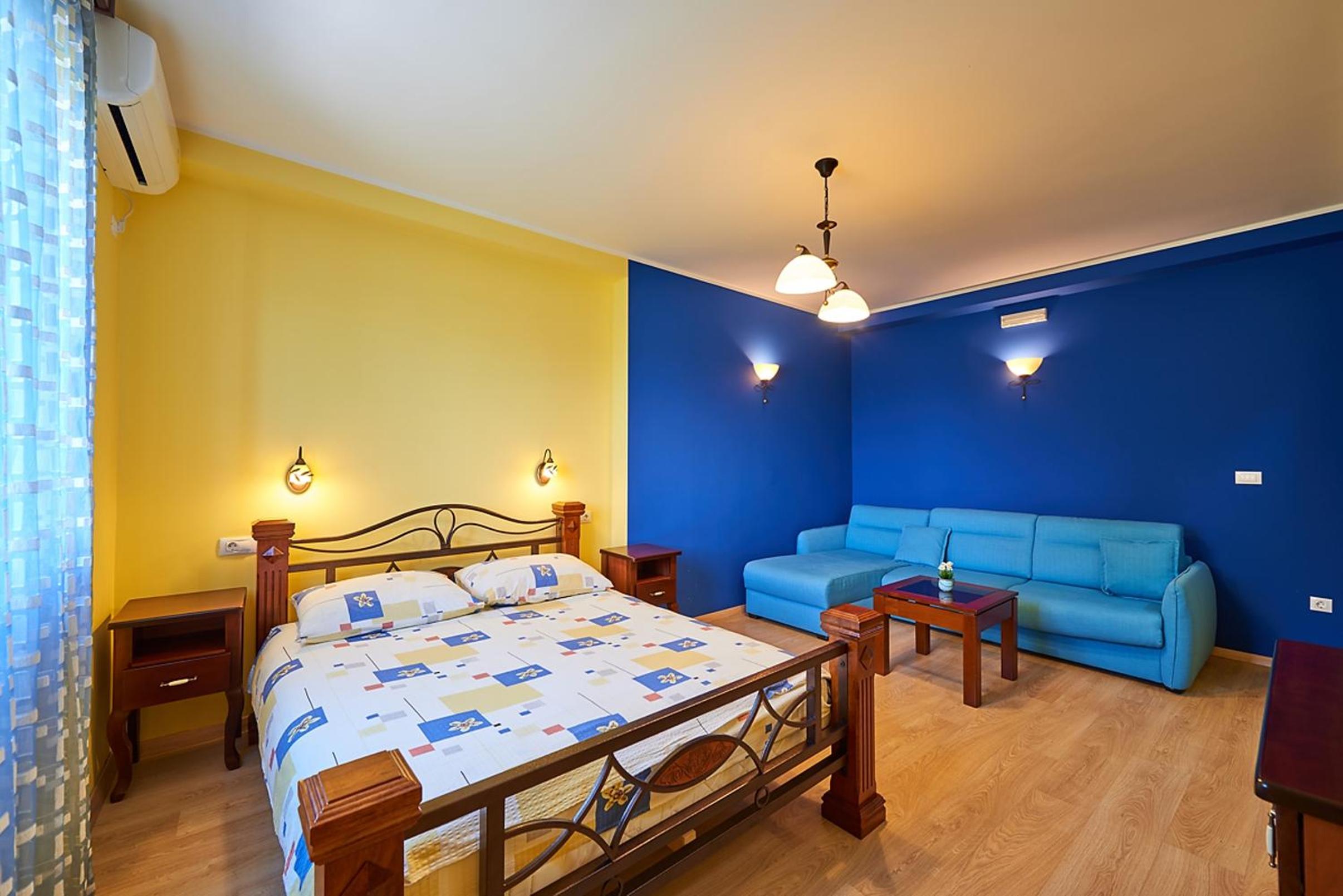 Hotel Laguna 14/72
