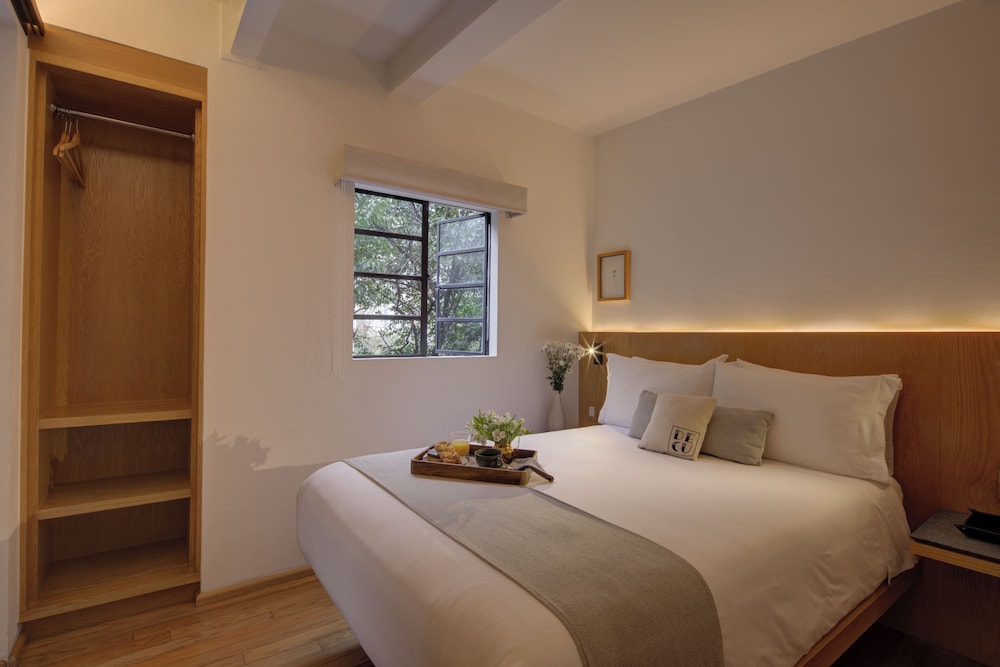 Casa Decu 20/50
