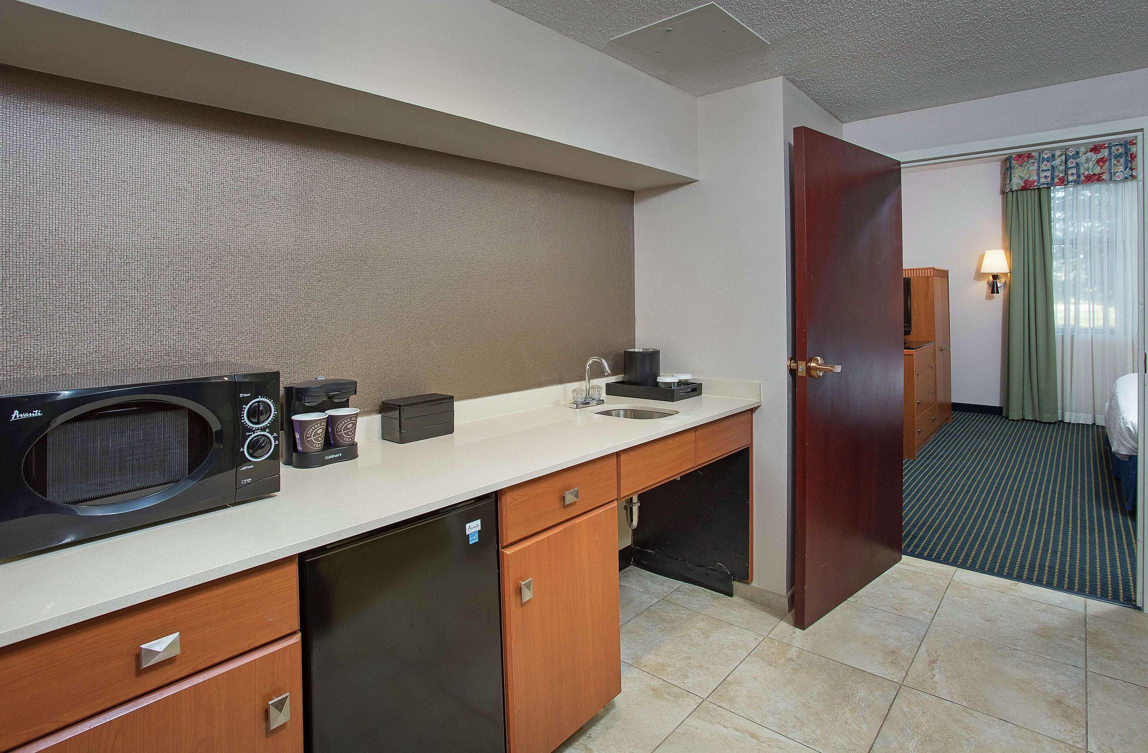PREMIUM, KING BED, ACCESSIBLE