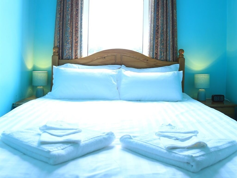 Twin Lions Hotel 24/51