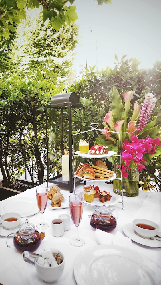 La Suite West - Hyde Park 34/50