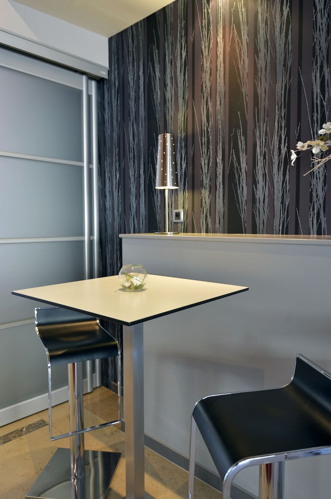 ibis Styles Niort Centre 53/61