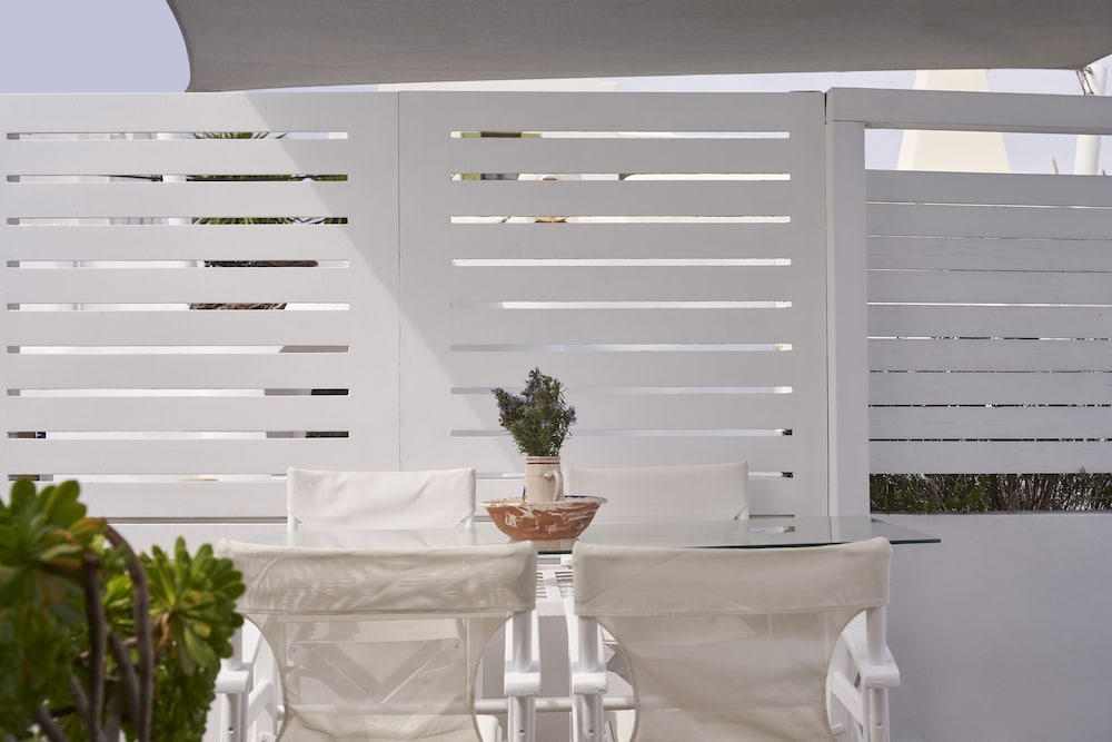 Fava Eco Suites 11/71