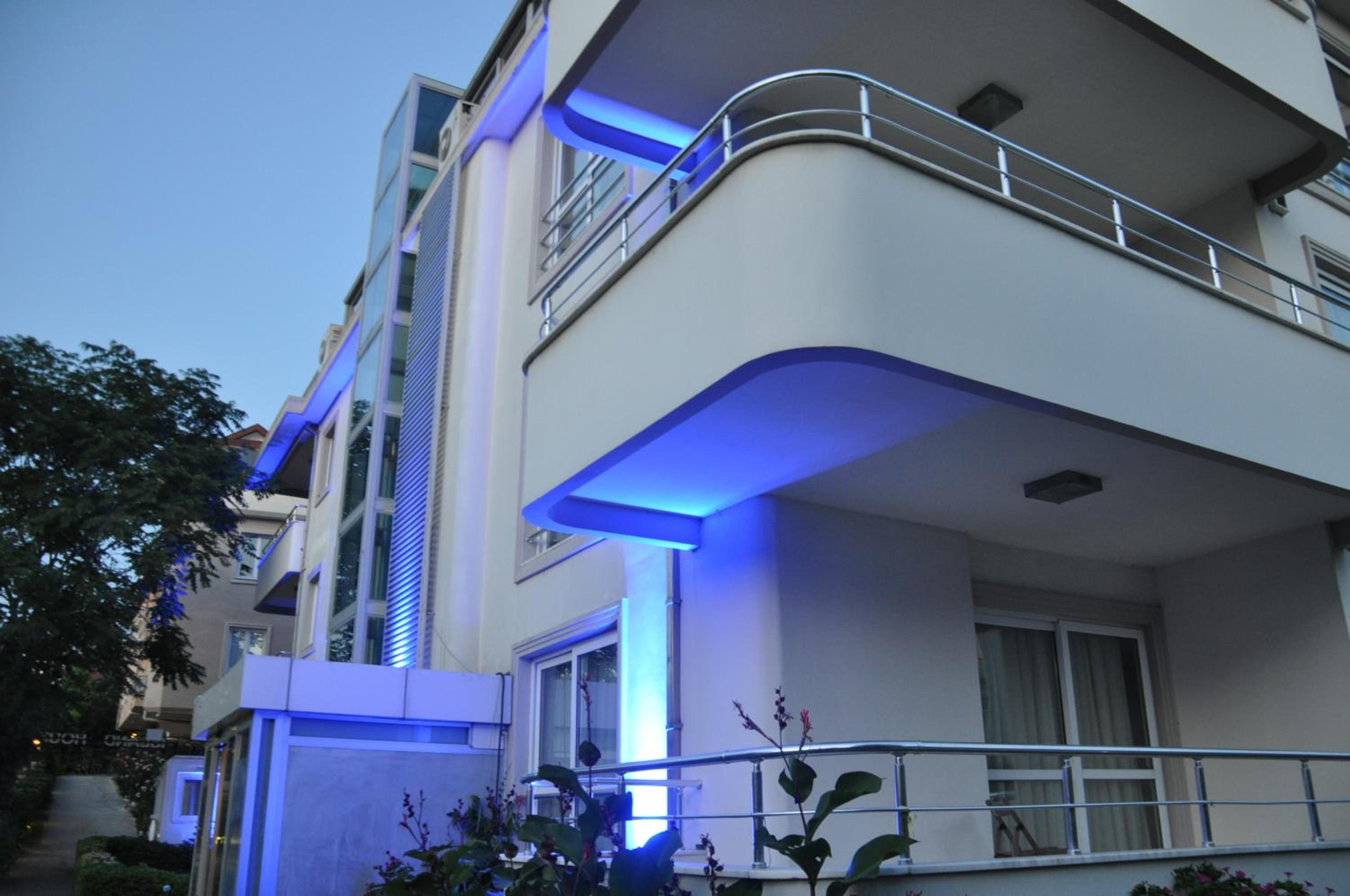 Island Hotel photo5