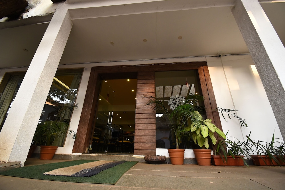ホテル カンパル 写真1