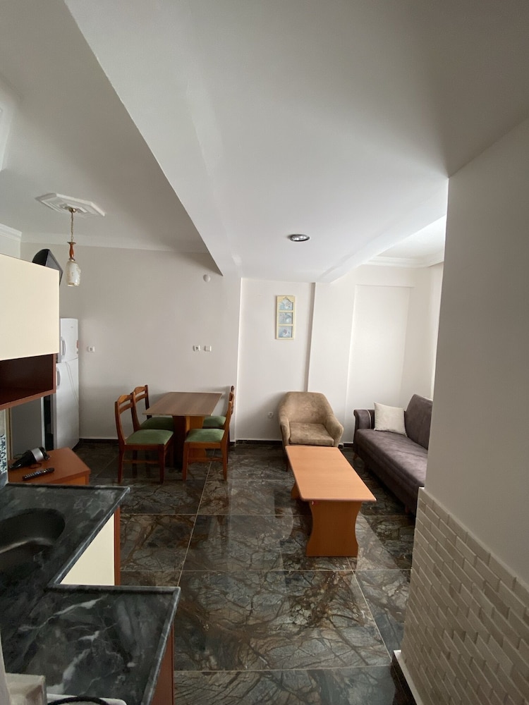 Sempati Apart Hotel 36/48