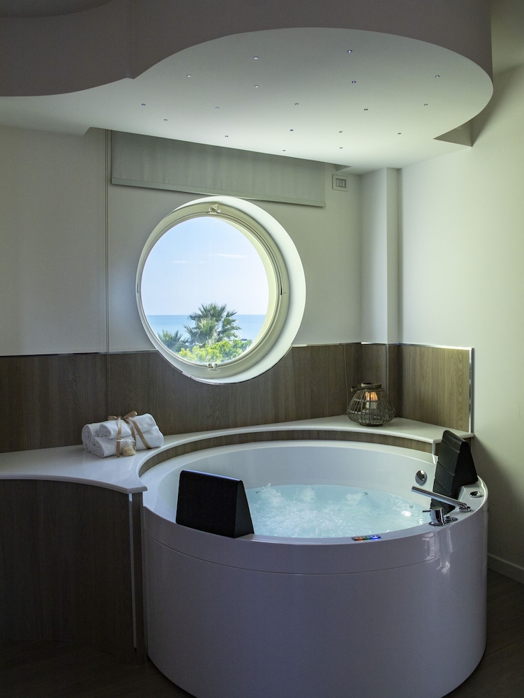 Smeraldo Suites & Spa 36/61