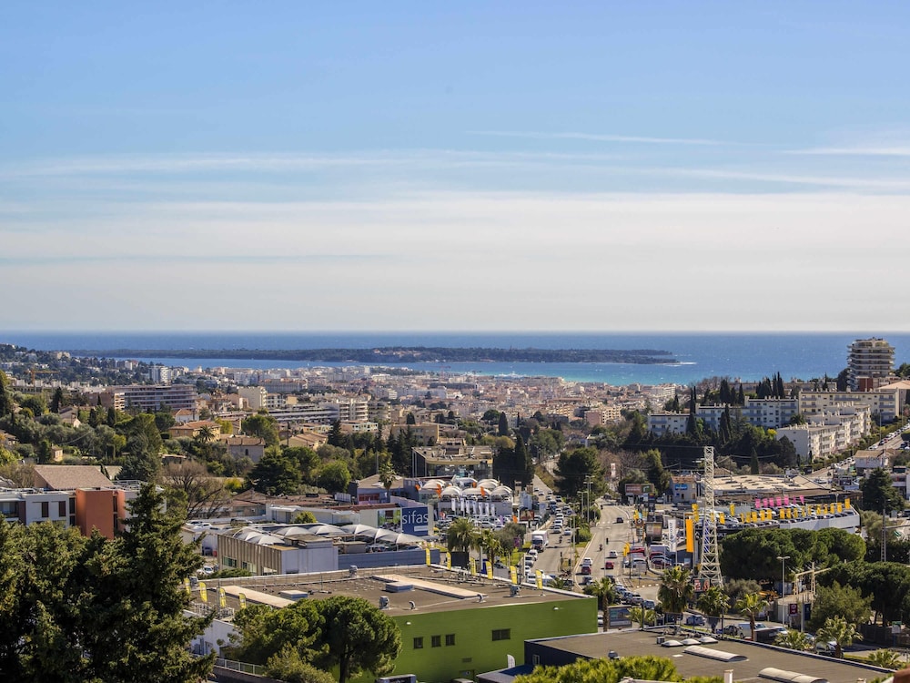 Ibis Budget Cannes Mougins 43/48