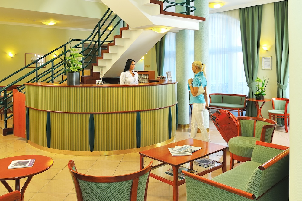 Baross Hotel by Mellow Mood Hotels 9/53