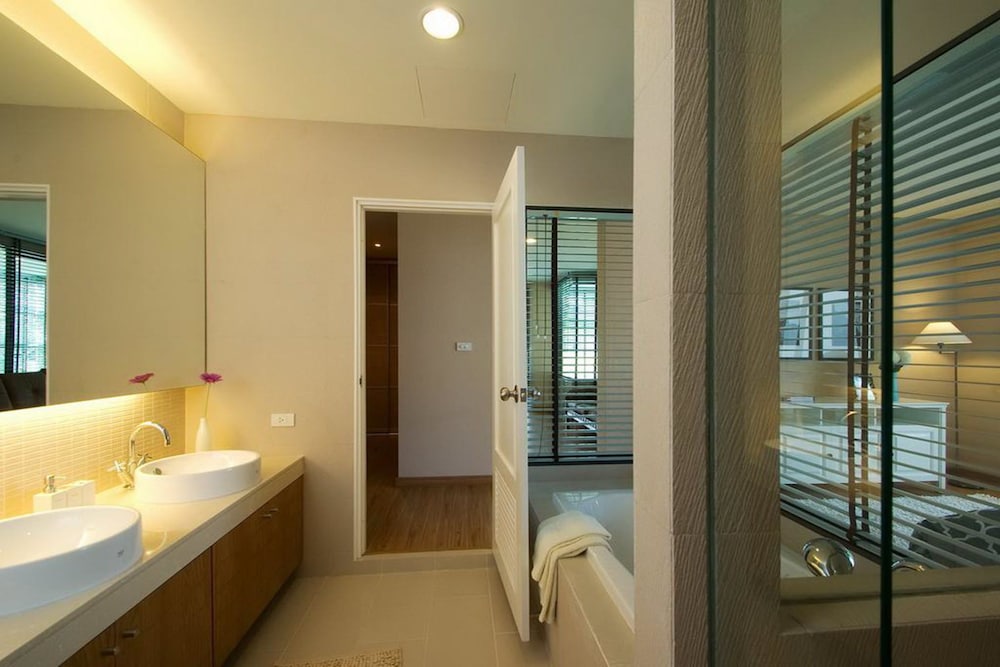 Palm Crescent Huahin Resort 39/45