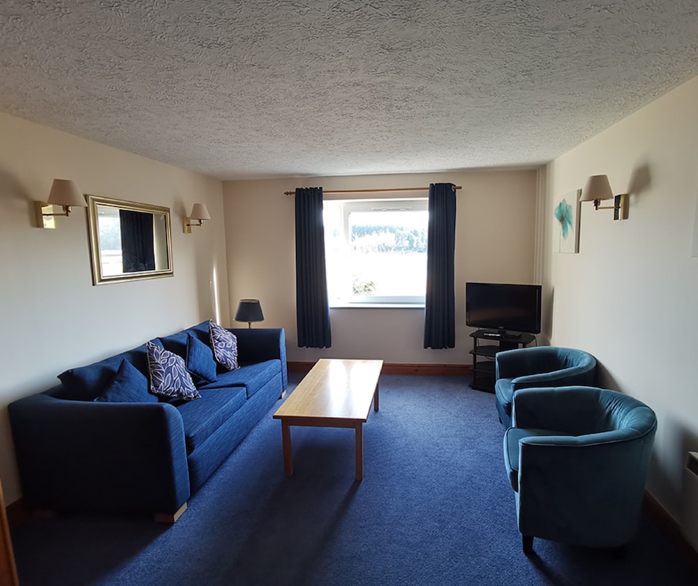 Passage House Hotel 23/26