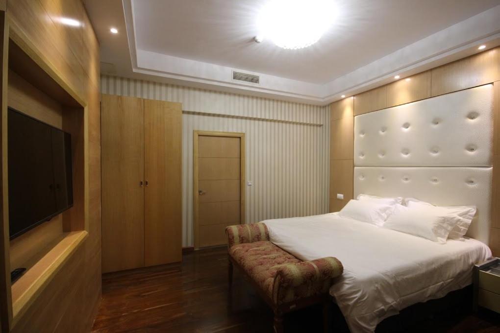 Menoir Dorsett Hotel 9/44