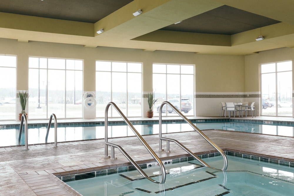 swimming pool spa