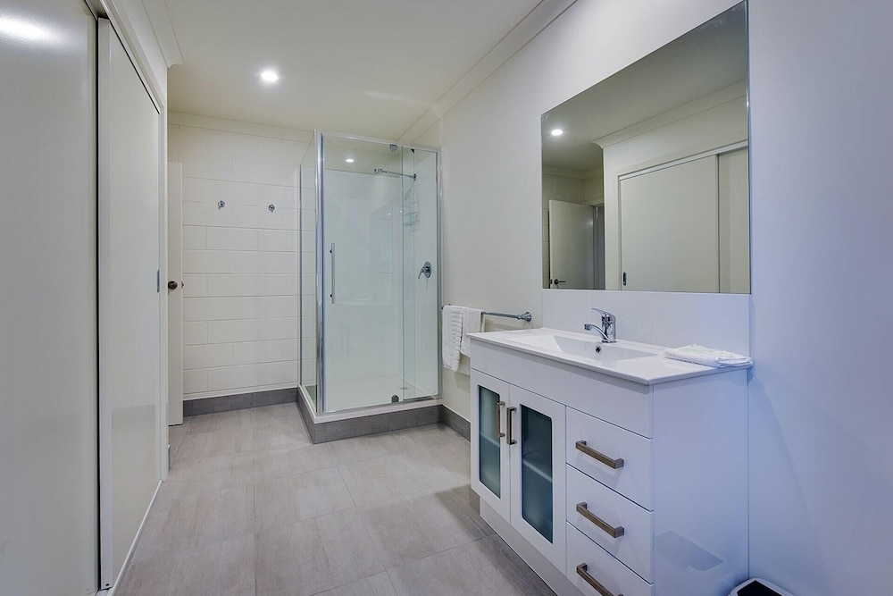 Allambi Holiday Apartments 18/44