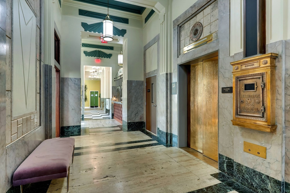The Threefoot Hotel, Meridian, a Tribute Portfolio Hotel 11/50