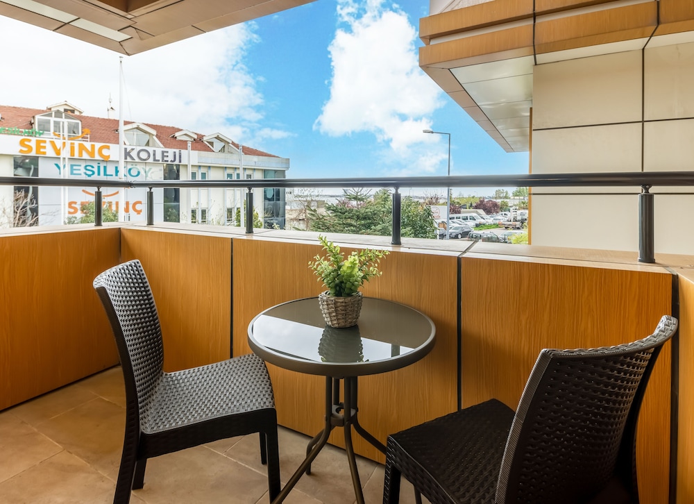 Baymari Suites Design Florya 37/50