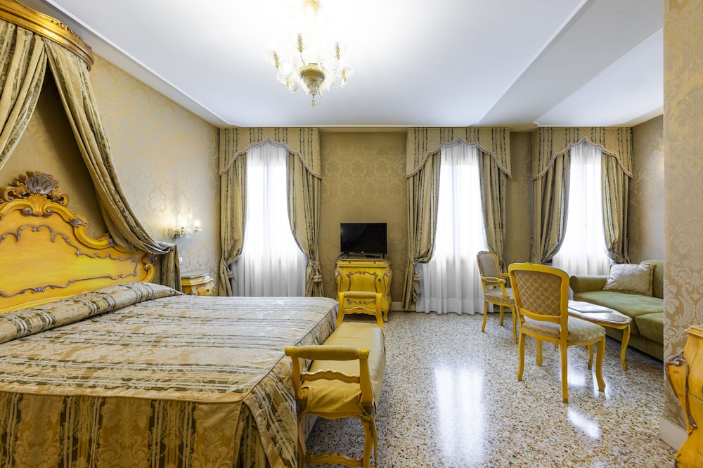 Hotel Ca Dogaressa 34/49
