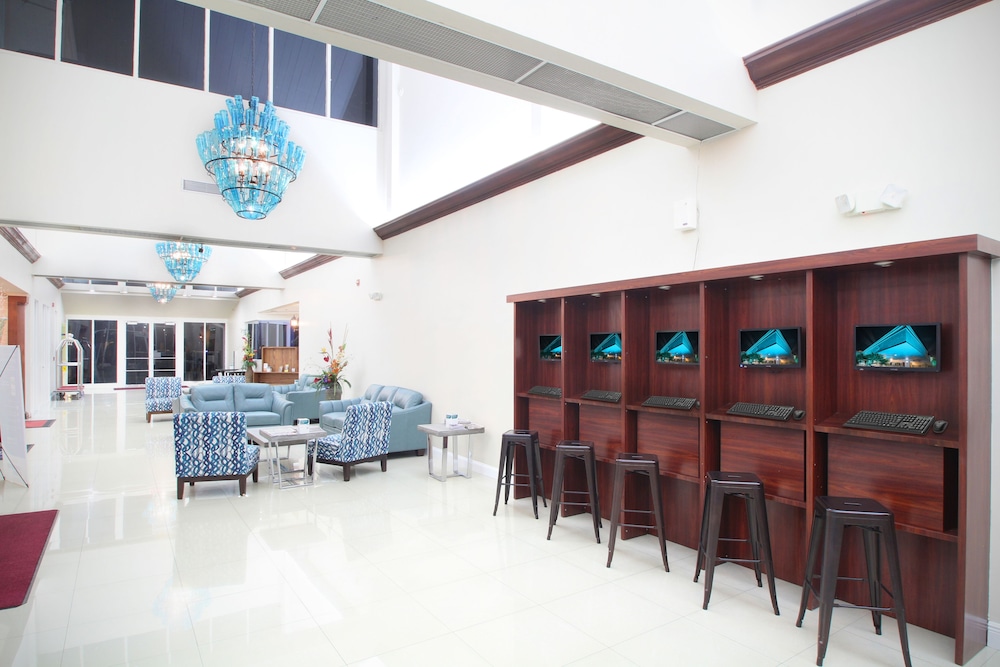 Fort Lauderdale Grand Hotel 56/68