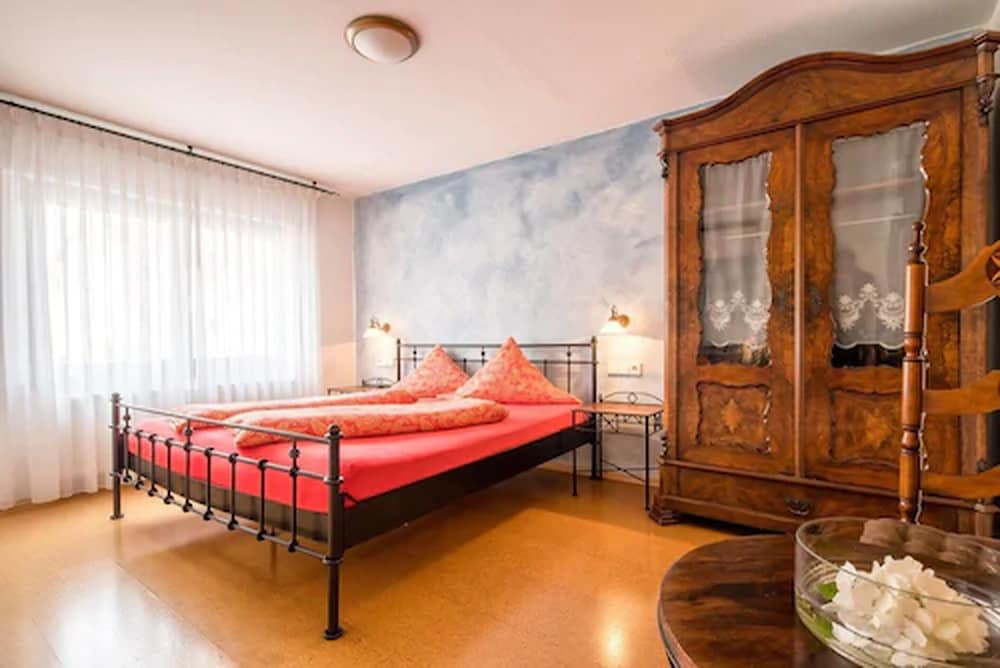 Hotel Arndt 8/32