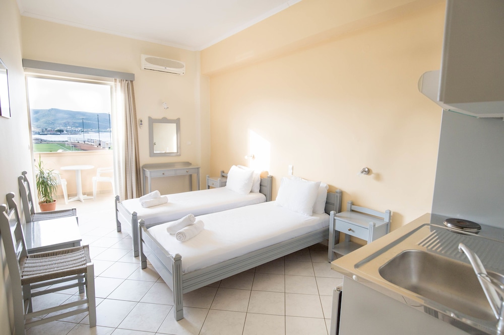 CLASSIC, DOUBLE OR TWIN BED