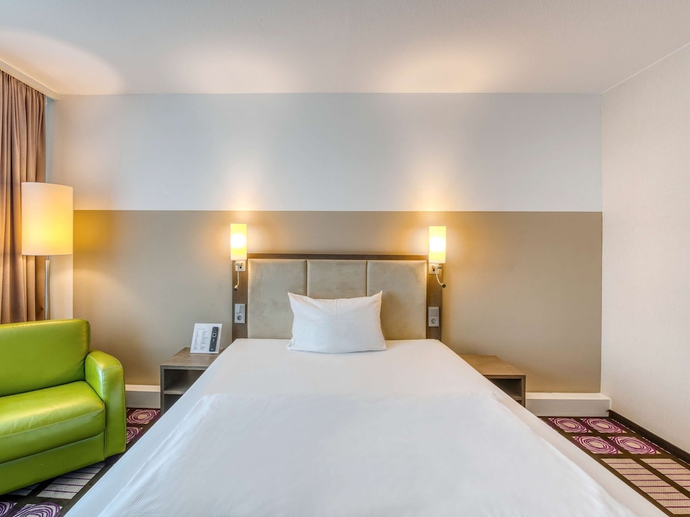 Mercure Parkhotel Monchengladbach 15/76