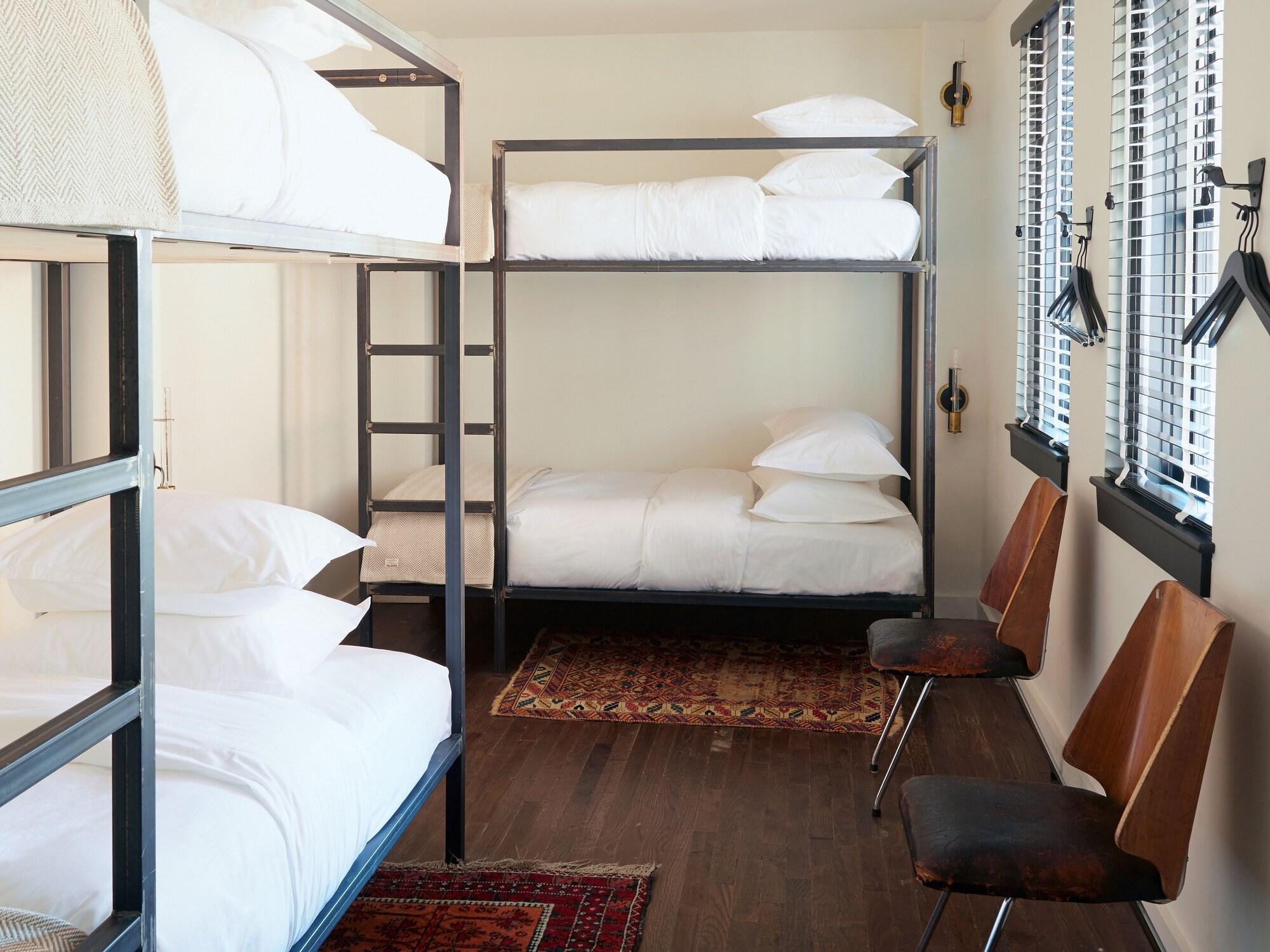 4 Bunk Beds