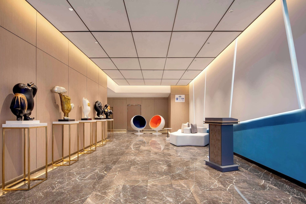 Days Inn by Wyndham Zhuhai Gongbei Port 7/41