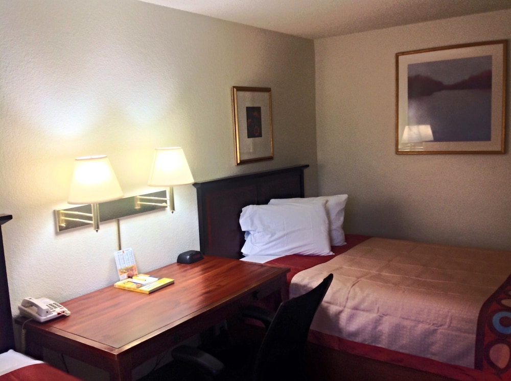 Super 8 by Wyndham Augusta/Ft Eisenhower Area GA 12/19
