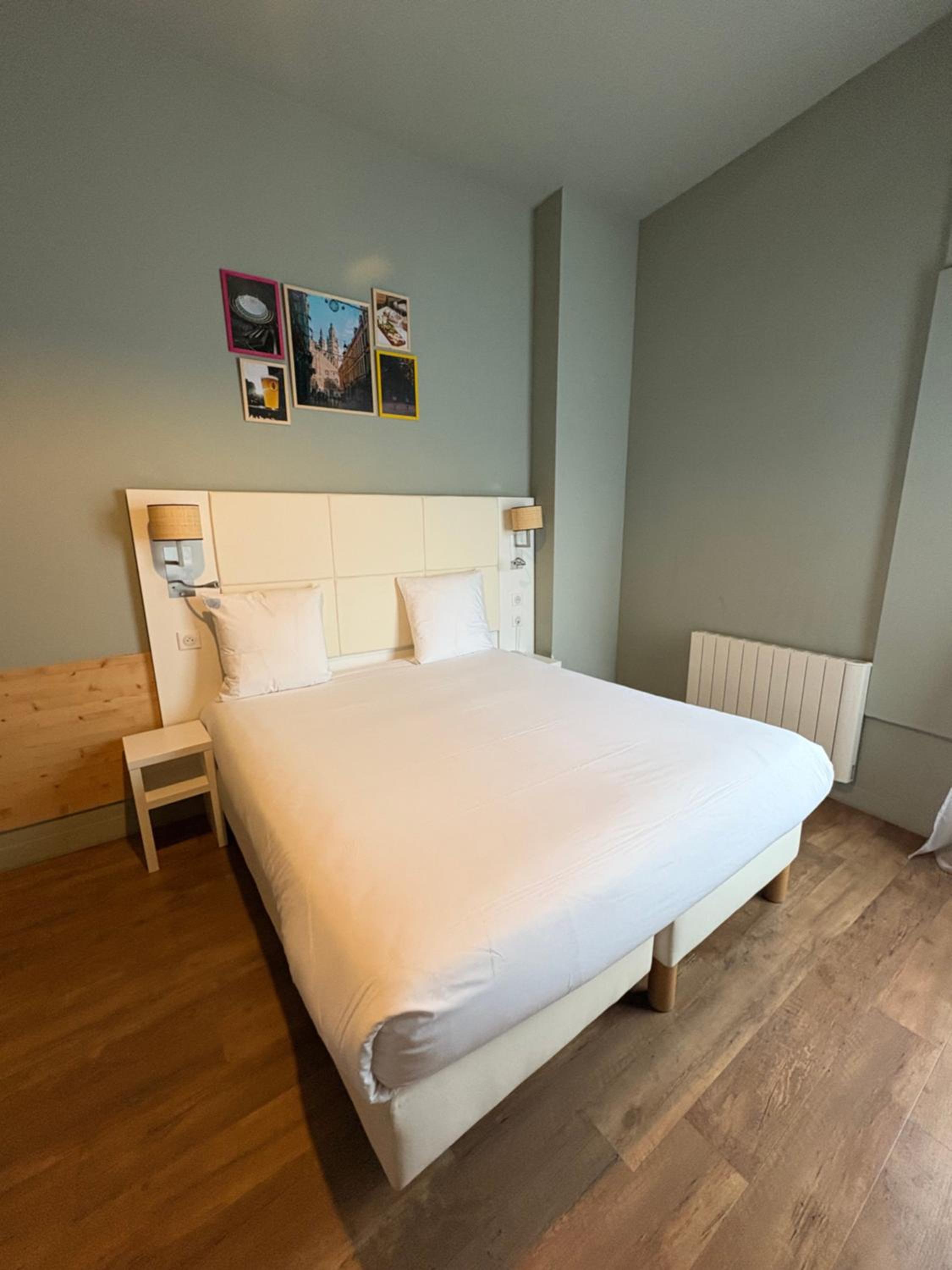 Pop, Twin Beds or King Bed, No Elevator