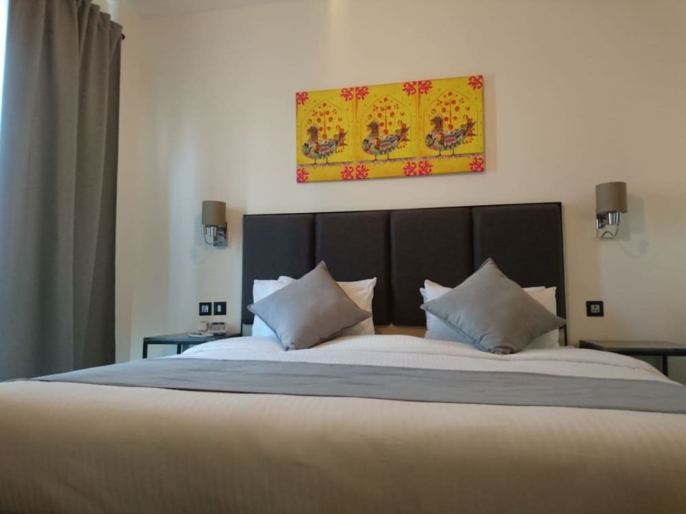 غرفة سوبيريور بسريرين منفصلين بإطلالة على المدينة، THE CONROY BOUTIQUE HOTEL 3/4