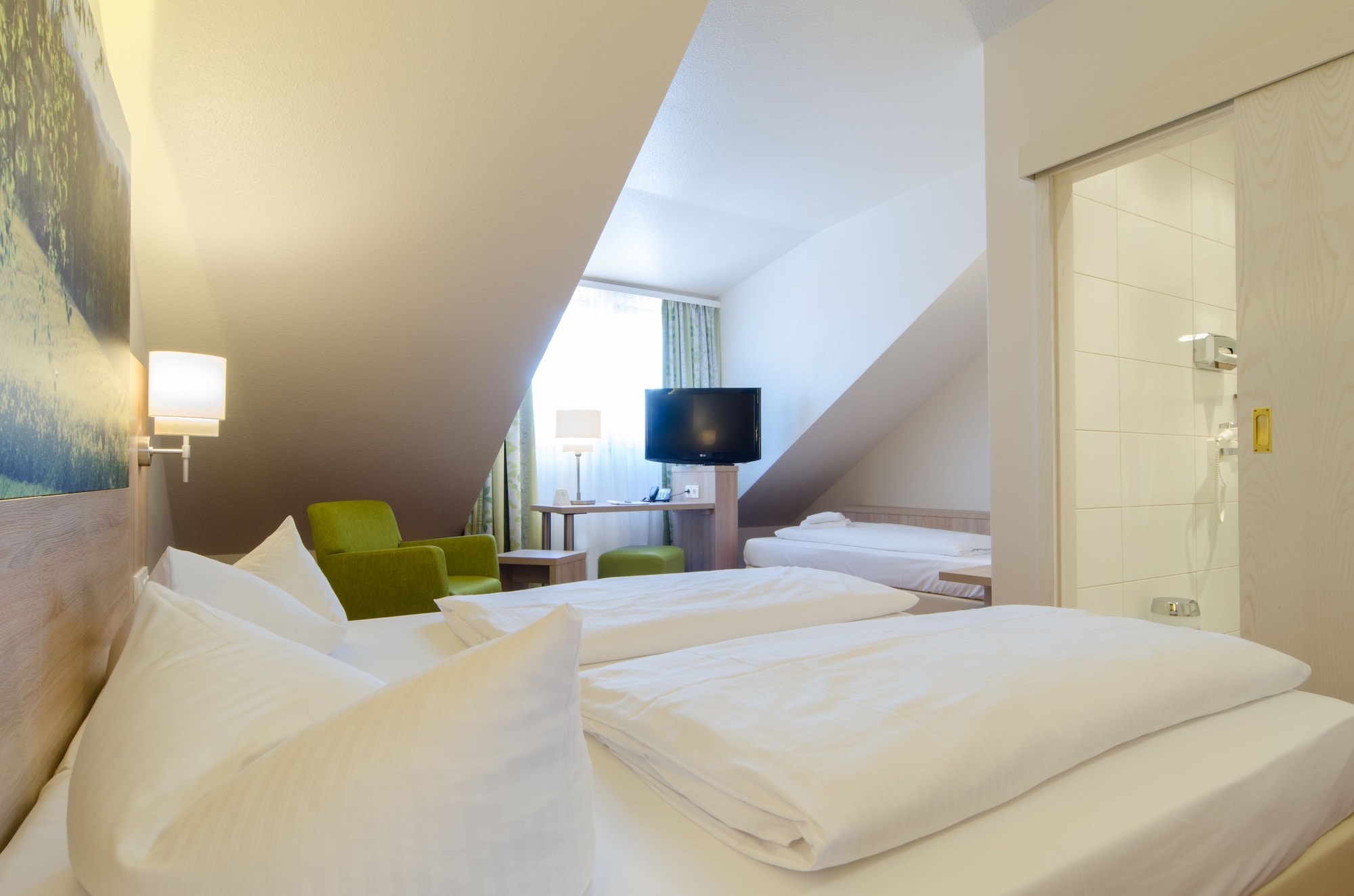 1 BEDROOM, STANDARD, DOUBLE BED