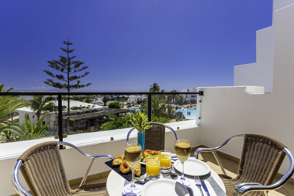 Bluebay Lanzarote 15/32