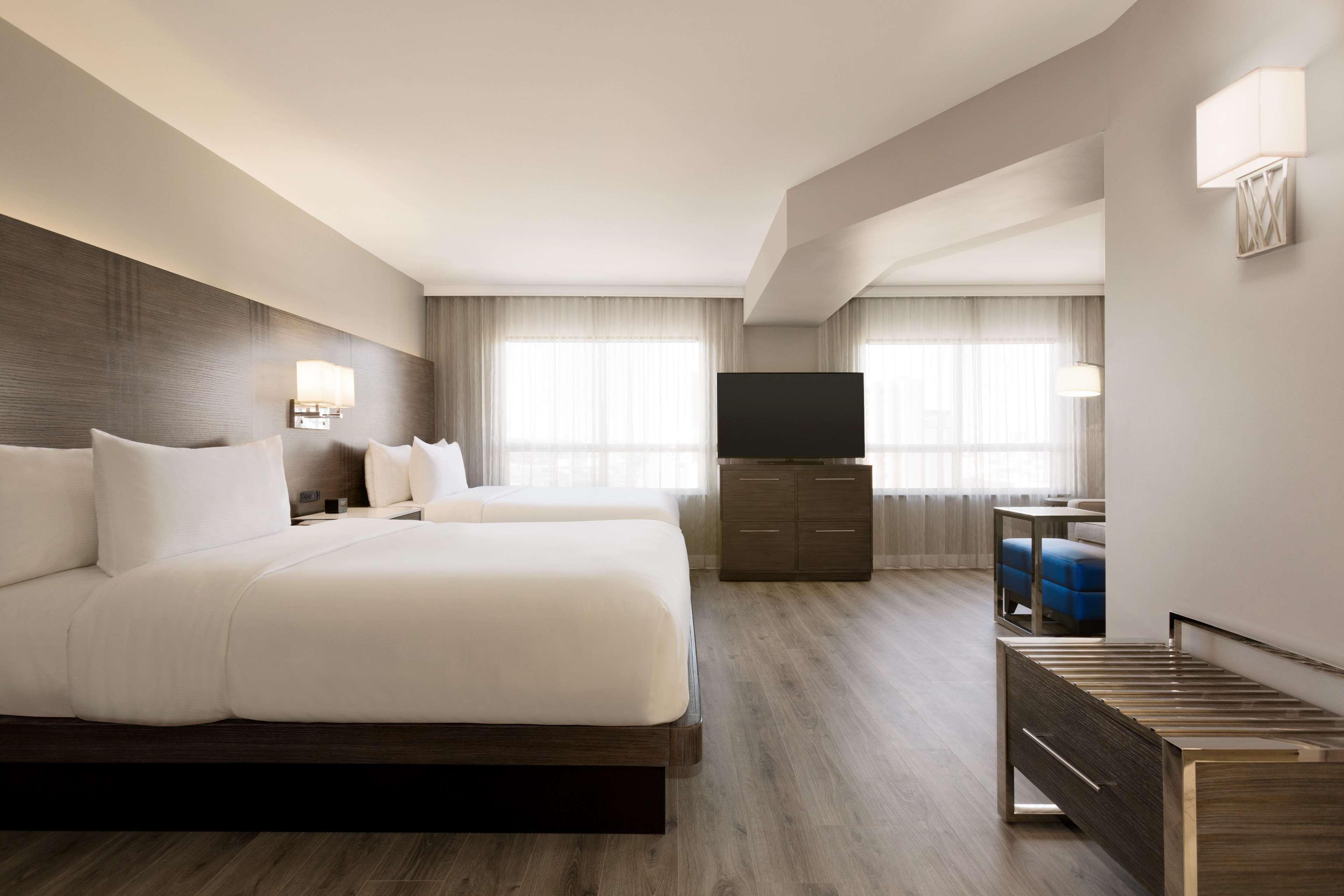 1 BEDROOM, STUDIO, SUITE, 2 QUEEN BEDS