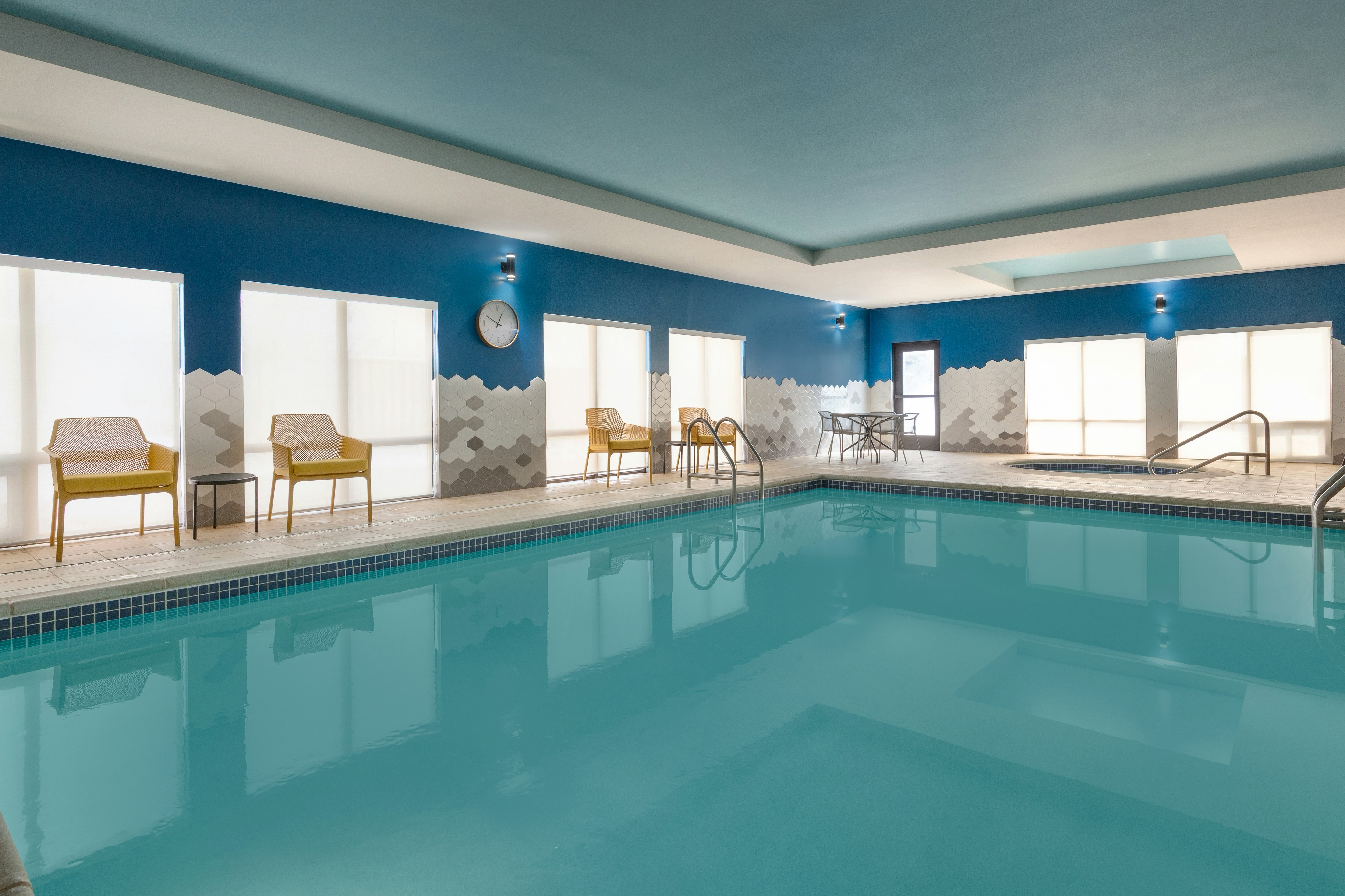 Hampton Inn By Hilton Napanee 4/14