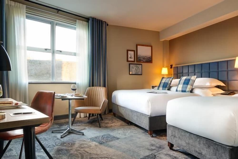 Harbour Hotel 29/64