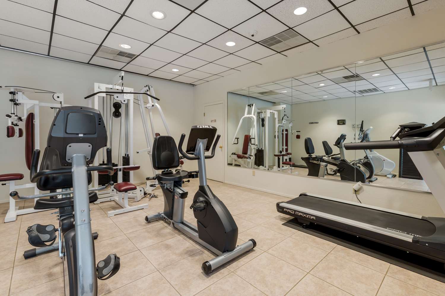 Best Western Pecos Inn 18/28