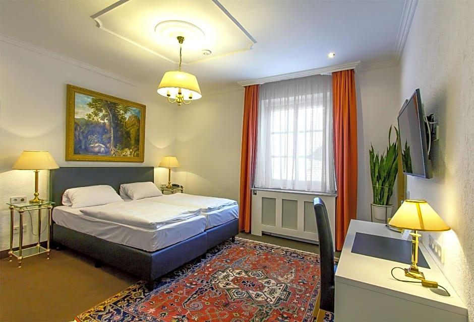 Hotel Adler 16/57