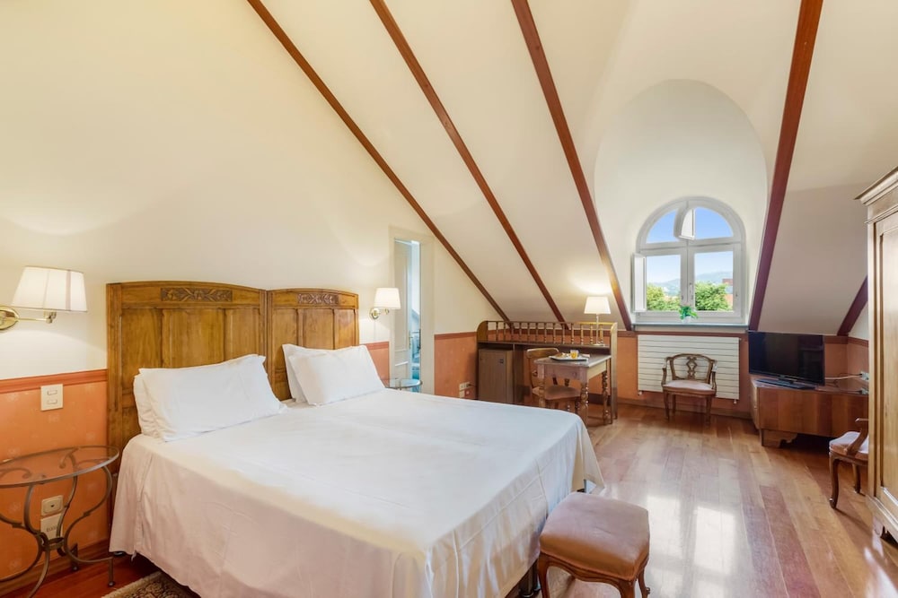 Hotel Roma E Rocca Cavour 33/82