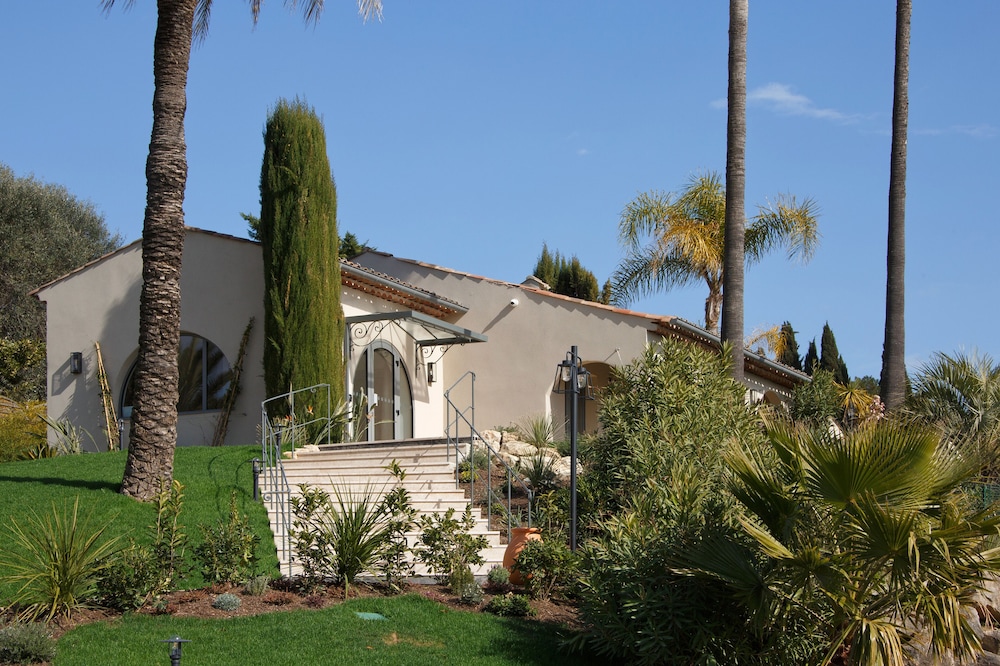 La Bastide de Biot 38/43