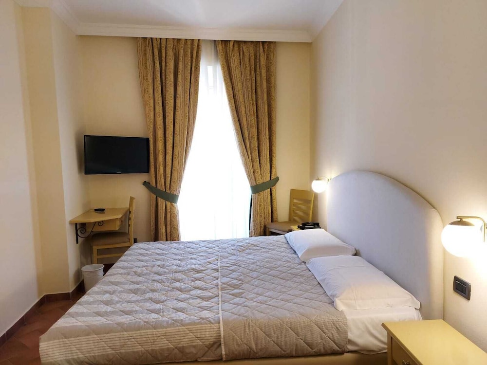 Hotel Borgovico 10/60