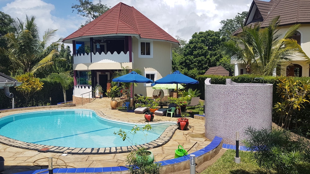 Madiba 2 Cottage 11/17