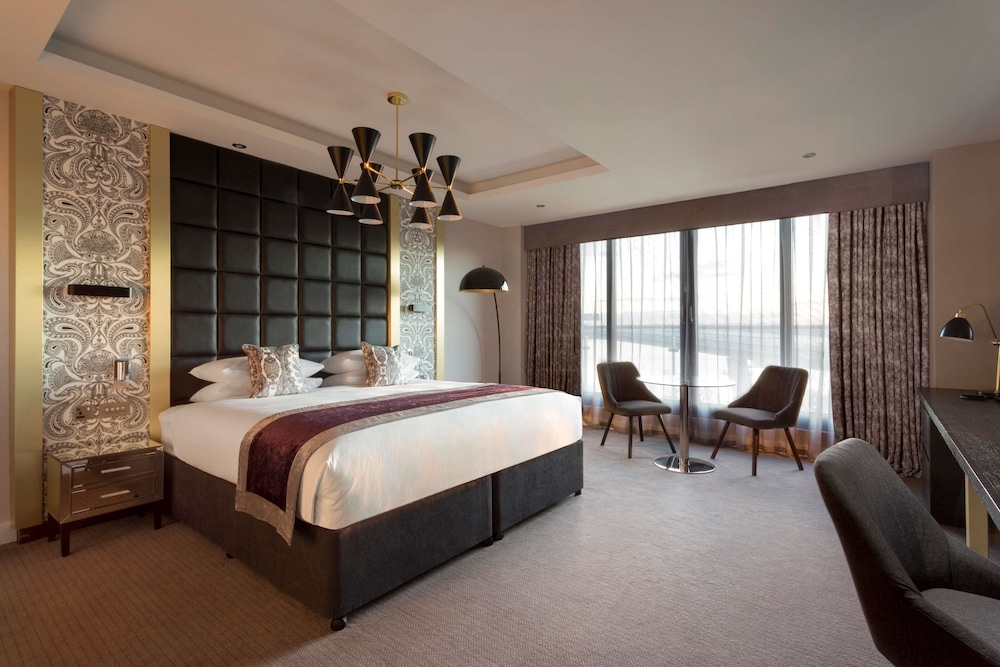 Doubletree By Hilton Edinburgh Queensferry Crossing 19/60