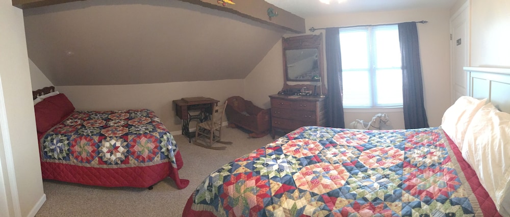 Good Place Farms Bed and Breakfast 3/71