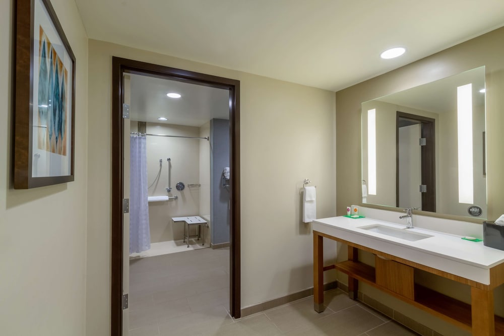 Hyatt Place Blacksburg / University 55/56
