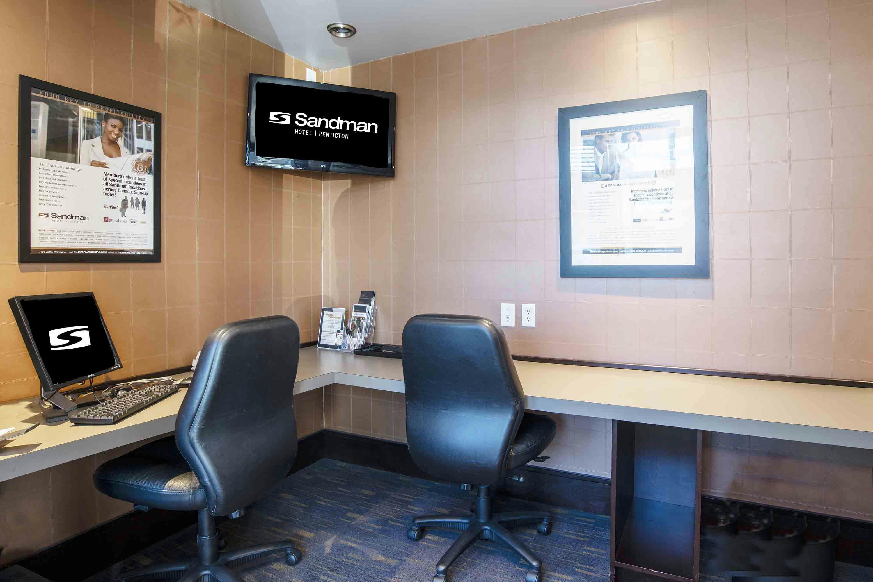 Sandman Hotel Penticton 43/49