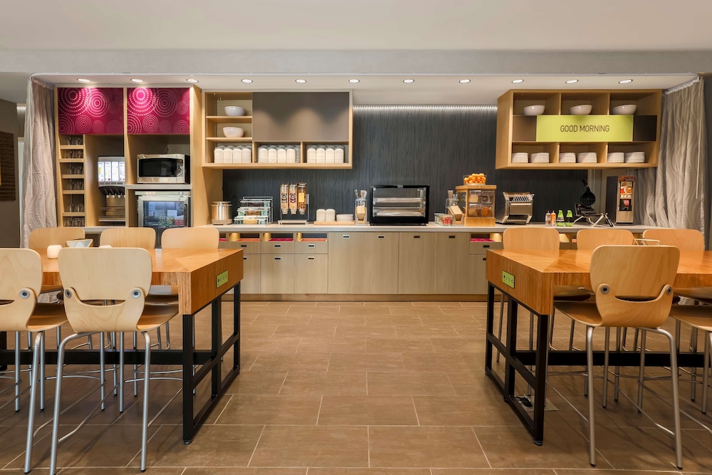 Home2 Suites by Hilton West Sacramento, CA 33/41